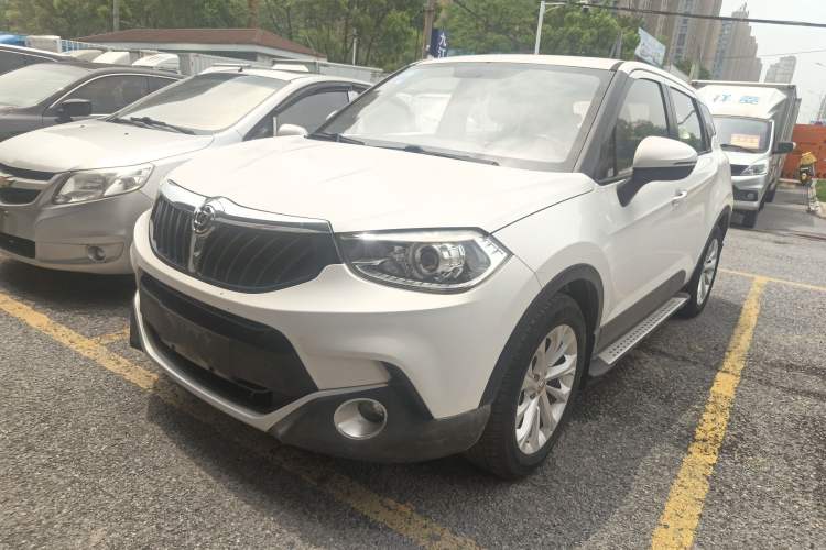 Used Brilliance V3 2015 1.5L Automatic Smart Version