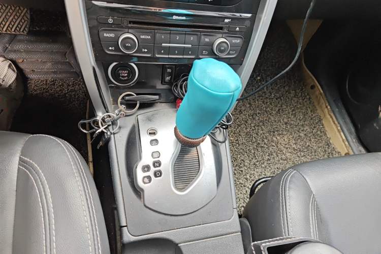 Used Renault Koleos 2014 2.0L Two-Wheel Drive Fashion Edition Gear Lever