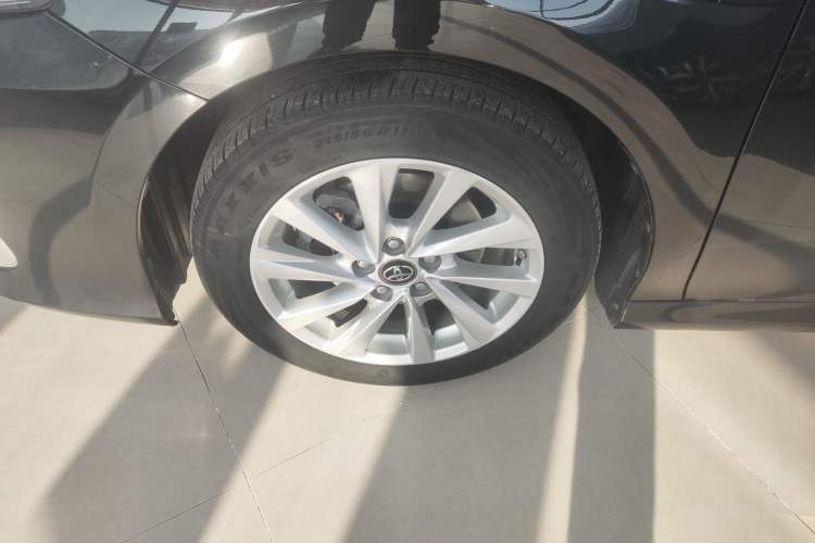 Used Toyota Camry 2021 2.0G Luxury Edition