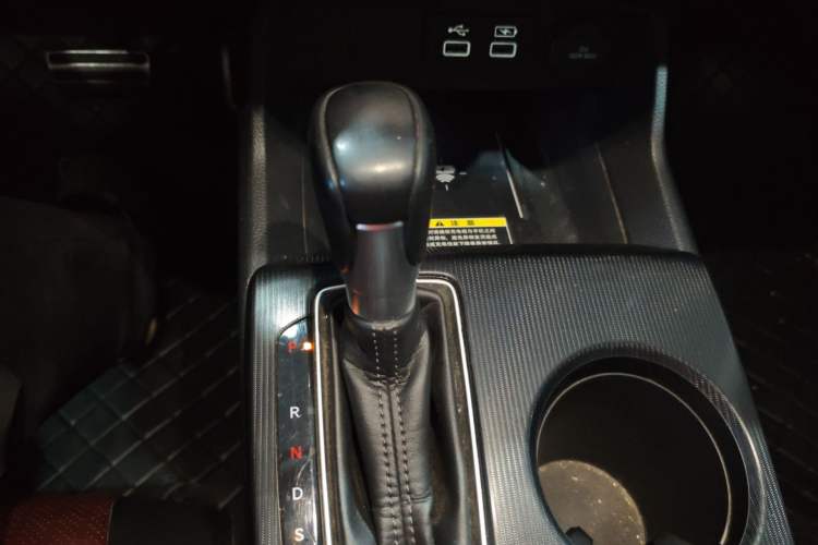 Used Honda Integra 2023 HATCHBACK 240TURBO CVT Phantom Night Deluxe Edition Gear Lever