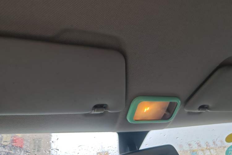 Used Wuling Hongguang MINIEV 2020 Freedom Version Lithium Iron Phosphate Headliner