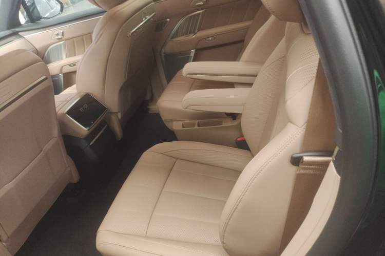 Used ONVO Luxeed L90 2025 Model—Max Six-Seater Version