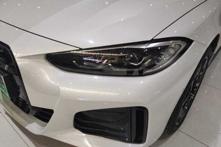 Used BMW i4 2022 eDrive40 Left Front Headlight