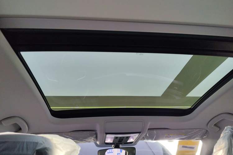 Used Volkswagen Passat 2026 Model, Outstanding 380TSI Xingkong Longteng Edition