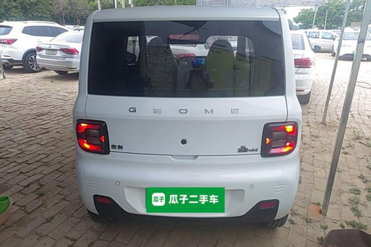 Used Geely Galaxy Panda 2023 Panda Mini 120km Super Cute Bear