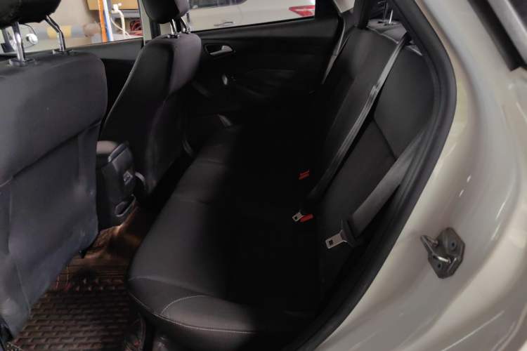 Used Ford Focus 2015 Hatchback 1.6L Automatic Comfort Model
