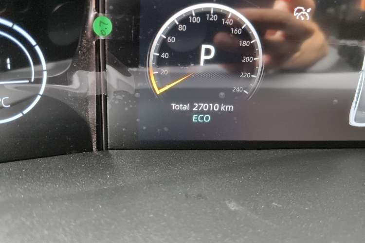 Used CHANGAN UNI-V 2022 1.5T Prestige Version
