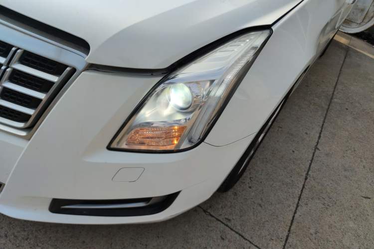 Used Cadillac XTS 2015 28T Comfort Model