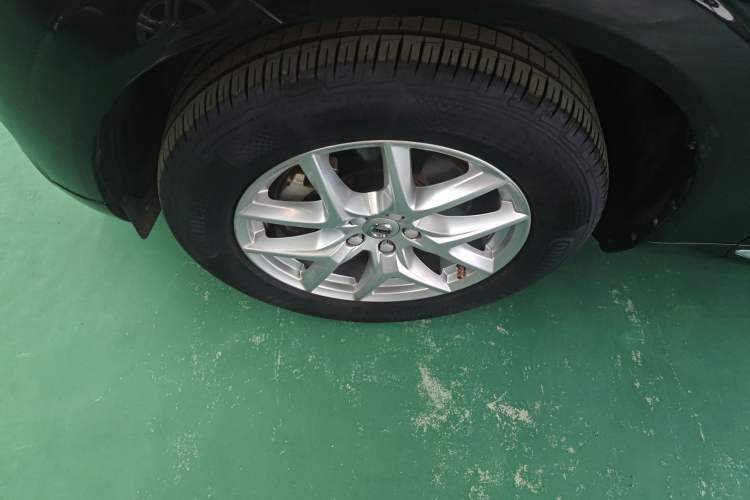 Used Volvo XC60 2021 T5 4x4 Smart Luxury Edition Exterior 4