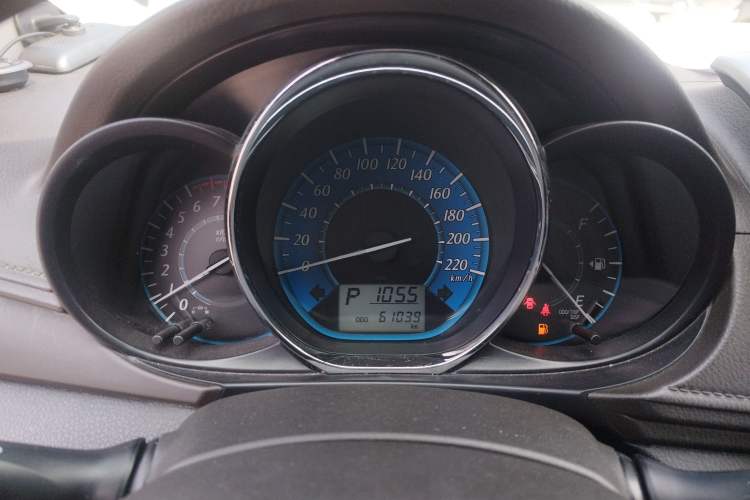 Used Toyota YARiS L Zhi Xuan 2014 1.3E Automatic Charm Edition Instrument Cluster