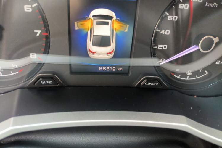 Used Geely Auto Emgrand GL 2018 1.4T DCT Elite Smart Connectivity Version Odometer Close Up