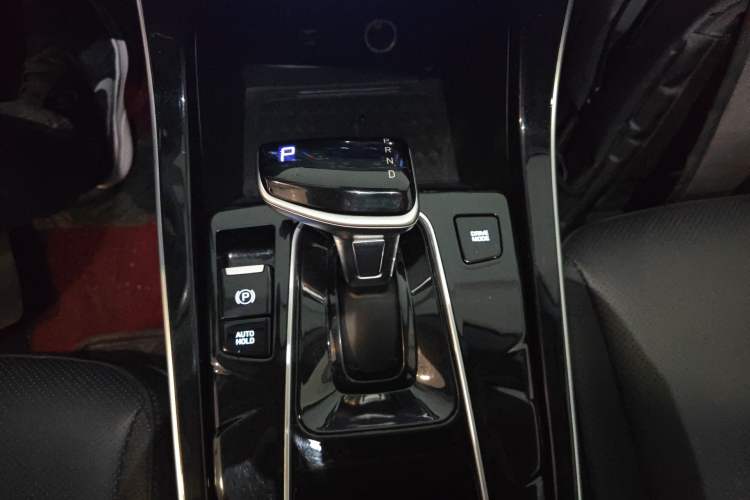 Used Hyundai ix25 2020 1.5L CVT GLS Smart Model
