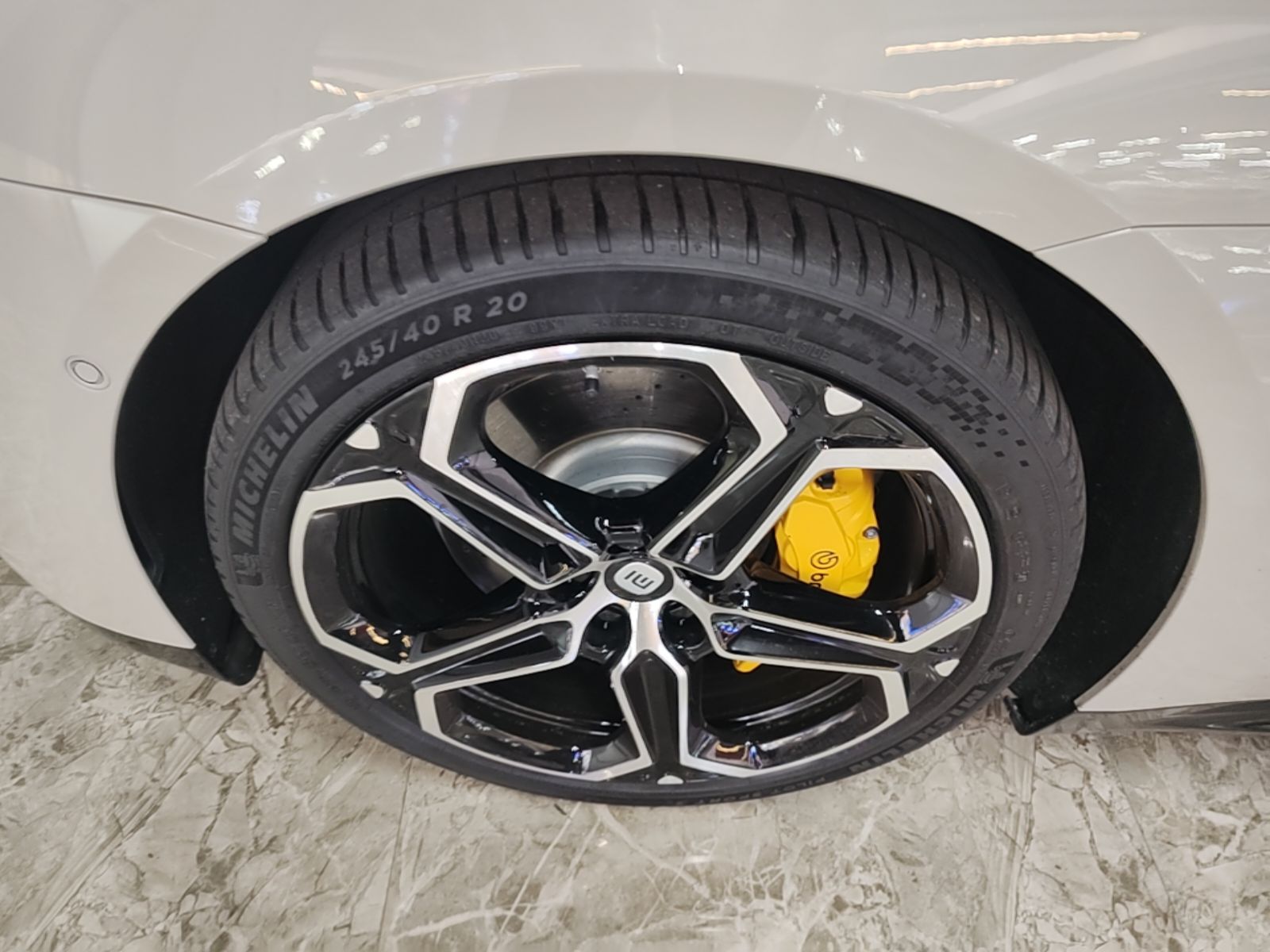 Xiaomi Auto SU7 2024 Four-Wheel Drive Ultra-Long Range Advanced Intelligent Driving Max Edition — снимка 10