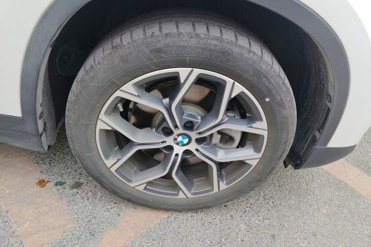 Used BMW X1 2022 sDrive25Li Leading Model