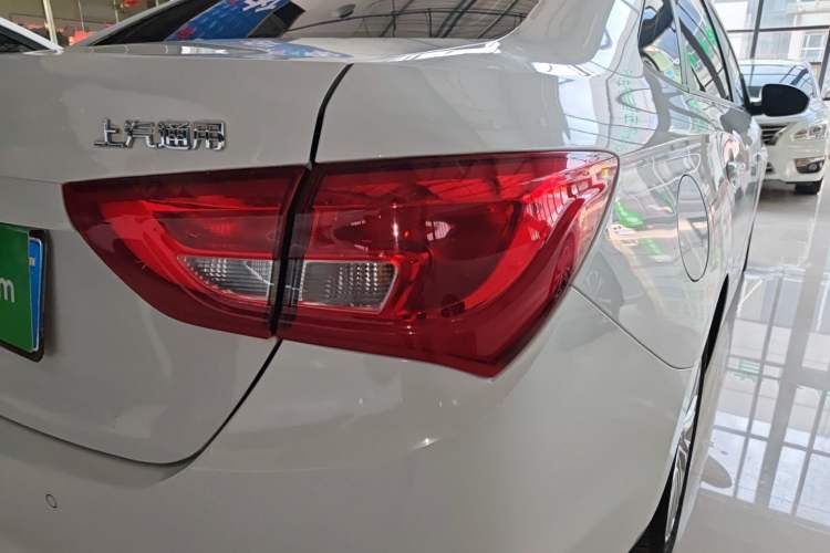 Used Buick GT 2016 15N Automatic Elite Edition Right Rear Taillight