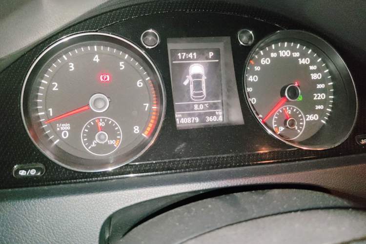 Used Volkswagen Magotan 2012 Revised 1.8TSI Luxury Version Instrument Cluster