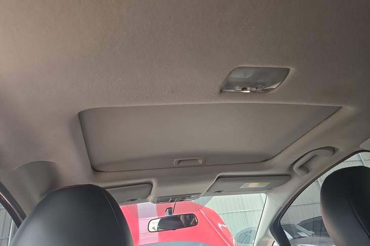 Used Honda Fit 2018 1.5L CVT Comfort Sunroof Version Headliner