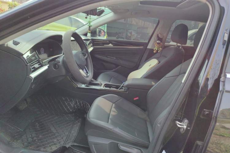 Used Volkswagen Passat 2024 280TSI Business Edition
