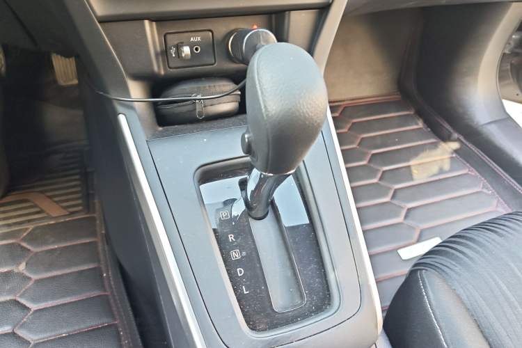 Used Nissan Sylphy 2022 Classic 1.6XE CVT Comfort Edition Gear Lever