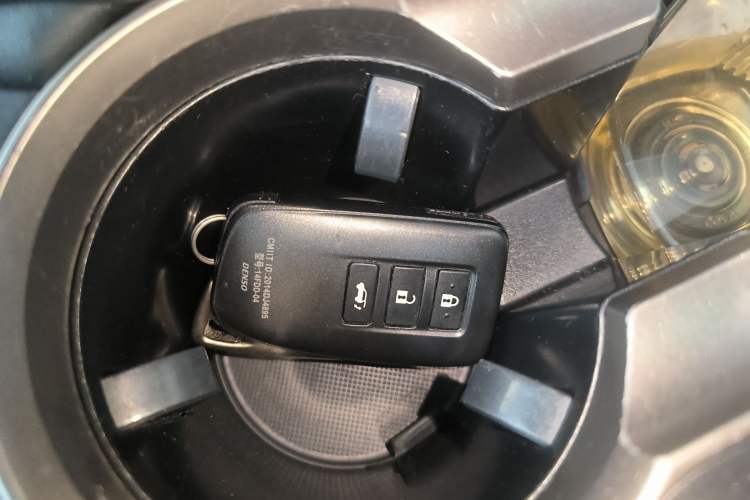 Used Lexus NX 2020 200 All-Wheel Drive Fēngshàng Version China VI Standard Vehicle Key