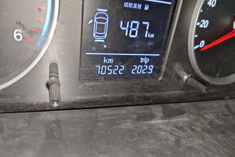 Used Foton Toano 2020 2.0T Multi-Function Short Wheelbase Mid-Roof 5/6-Seater China VI Emission Standard 4F20TC3 Odometer Close Up