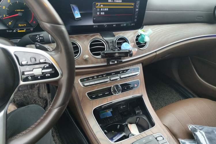 Used Mercedes-Benz E-Class 2019 Restyled E 300 L Luxury Edition
