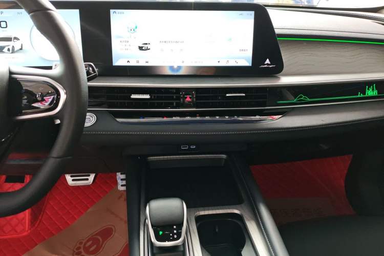 Used Chery Arrizo 8 2023 High-Performance Edition 2.0T DCT Powerfully Equipped
