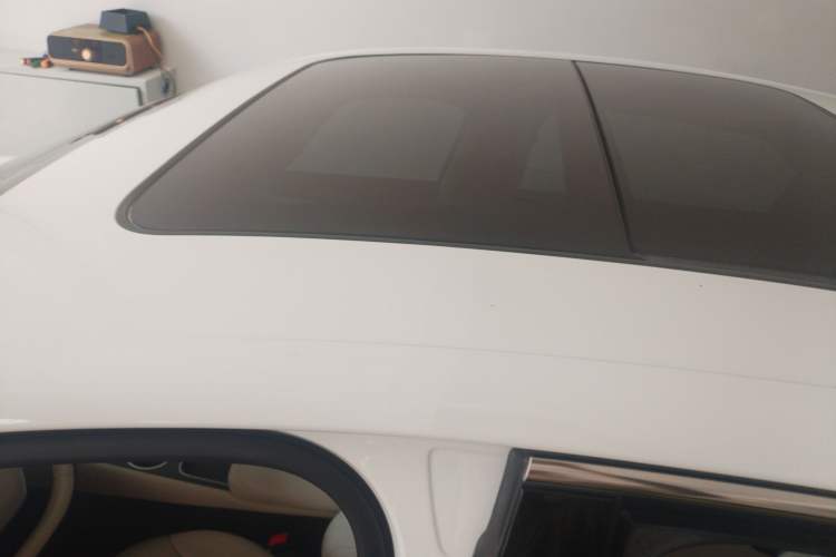 Used Roewe D7 2023 DMH 125km Flagship Edition Roof