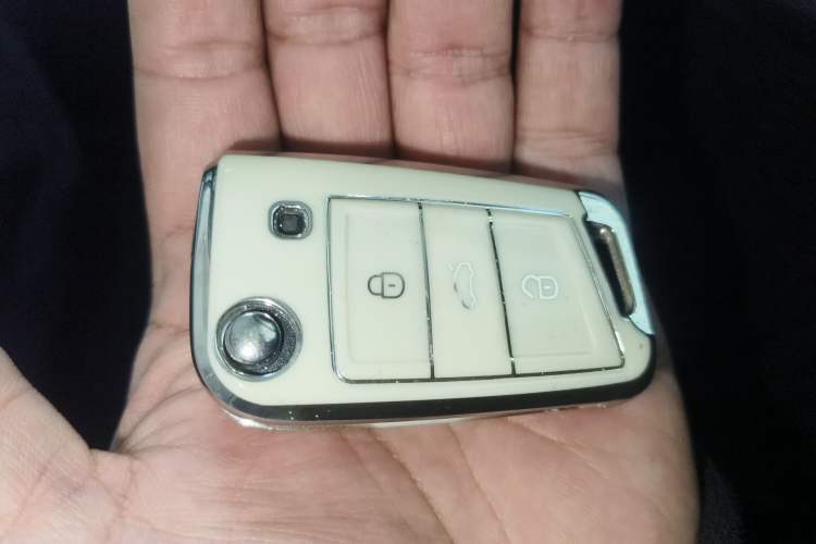 Used Volkswagen Tiguan L 2017 330TSI Automatic Two-Wheel Drive Luxury Edition
