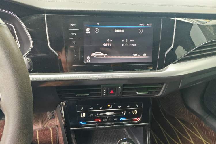 Used Volkswagen Passat 2023 330TSI Starry Elite Edition Audio And AC Panel