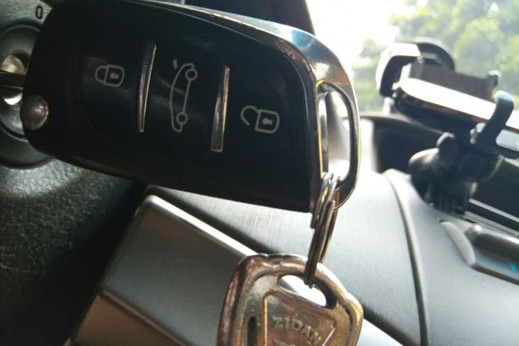 Used Honda Accord 2012 2.4L LX
