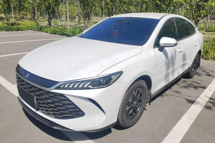 Used BYD Qin PLUS 2025 DM-i Smart Drive 55KM Leading Model