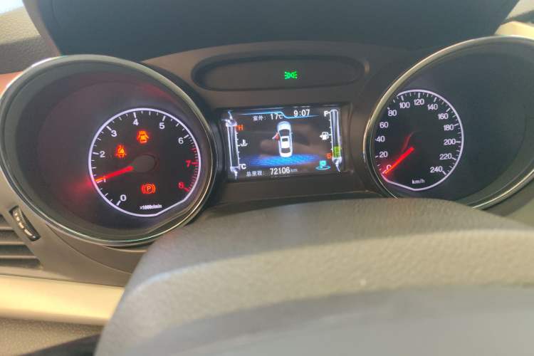 Used BYD G5 2014 1.5TID Automatic Flagship Model