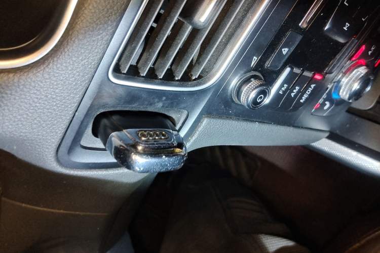 Used Audi Q5 2015 40 TFSI Technology Edition