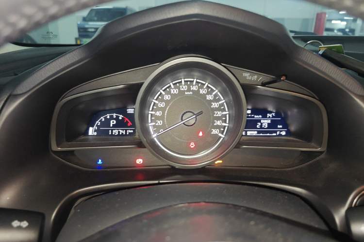 Used Mazda Mazda 3 Axela 2017 Sedan 2.0L Automatic Prestige Model China V Standard