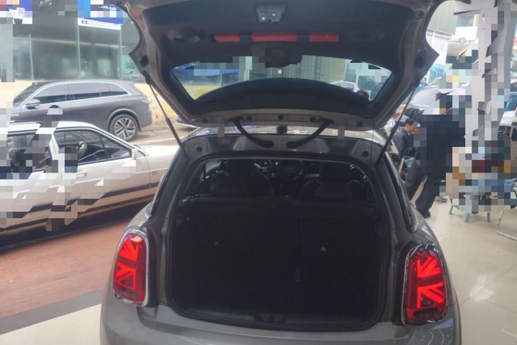 Used MINI 2023 Updated 1.5T COOPER Artist Trunk