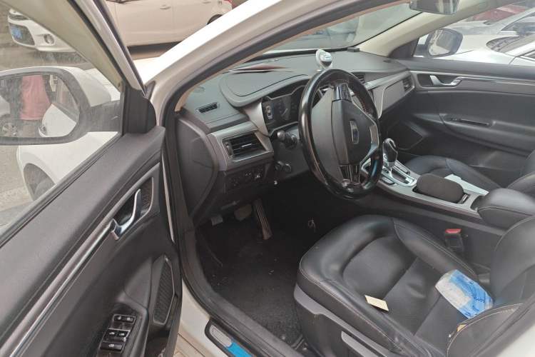 Used Geely Auto Emgrand GL 2018 1.8L DCT Elite Smart Connectivity Version
