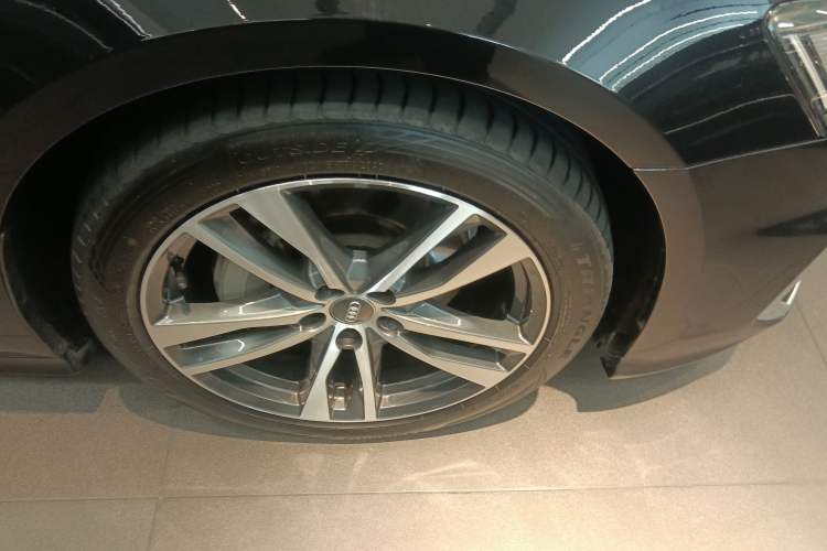 Used Audi A6L 2020 40 TFSI Luxury Dynamic Edition Exterior 4