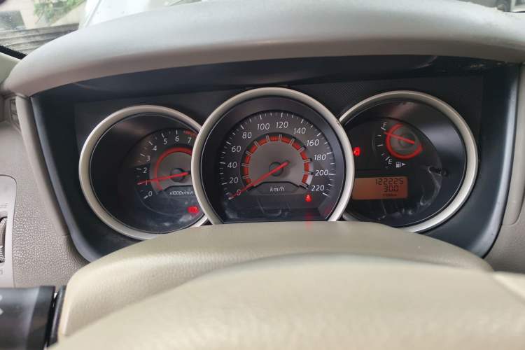 Used Nissan Sylphy 2012 Classic 1.6XE Manual Comfort Edition Instrument Cluster