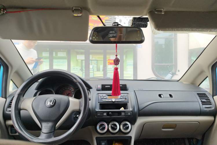 Used Everus S1 2014 1.3L Manual Comfort Edition
