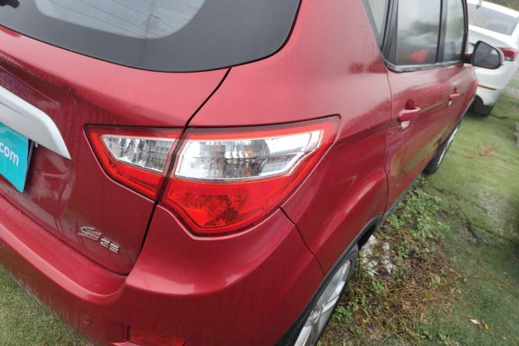 Used Changan CS35 2016 1.6L Manual Luxury Model China V Standard