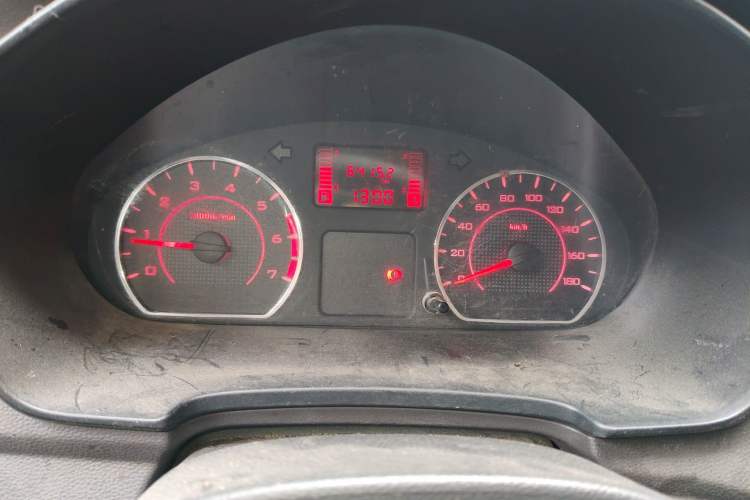Used Wuling Hongguang V 2022 1.5L Jingqu Edition Electric-Assist LAR Instrument Cluster