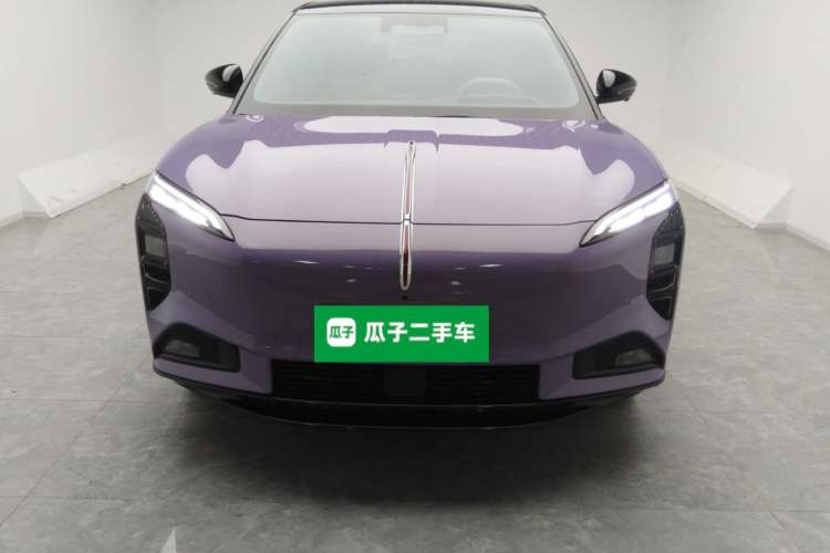 Used Hongqi Tiangong 08 2025 680 Ultra Four-Wheel-Drive Version
