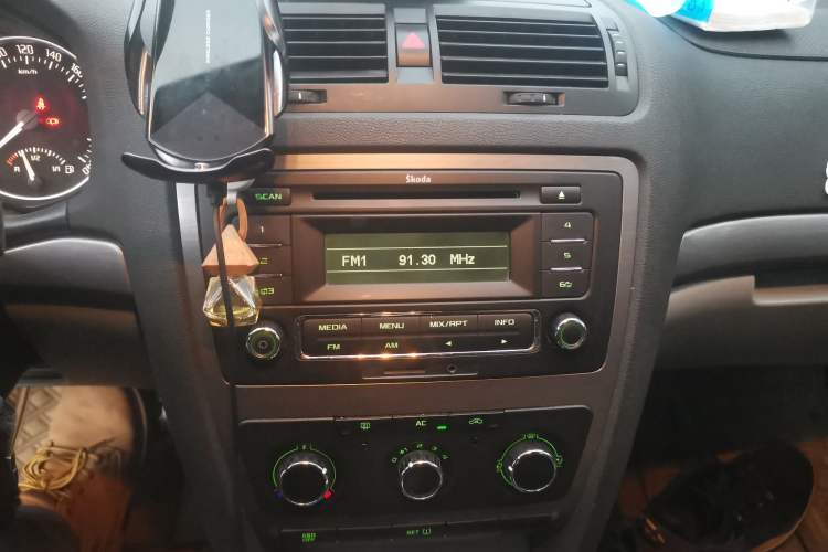 Used Skoda Octavia 2013 1.6L Automatic Yijie Edition
