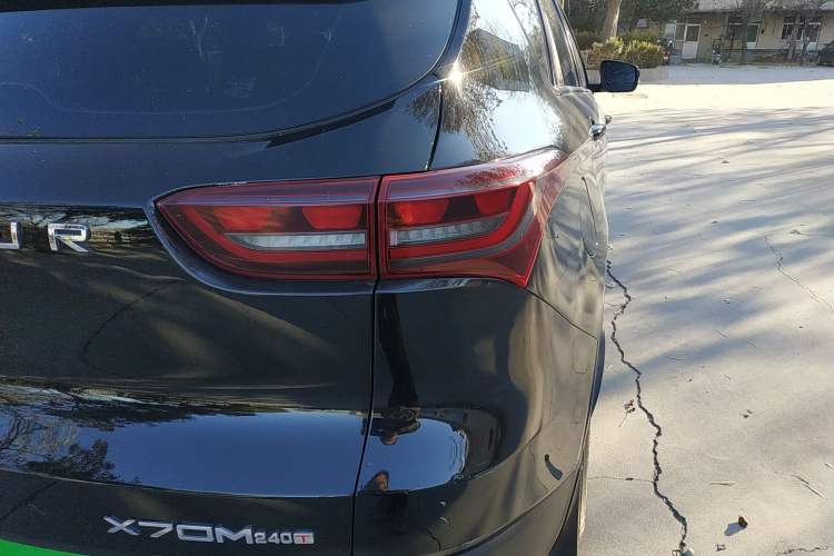 Used JETOUR X70M 2021 1.5T Manual Urban Partner Model 5 Seats