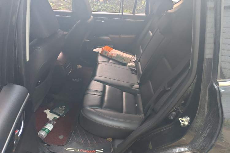 Used GAC Trumpchi GS7 2017 280T Two-Wheel Drive Luxury Model
