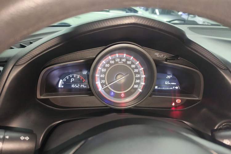 Used Mazda 3 Axela 2014 Sedan 1.5L Automatic Luxury Model Instrument Cluster