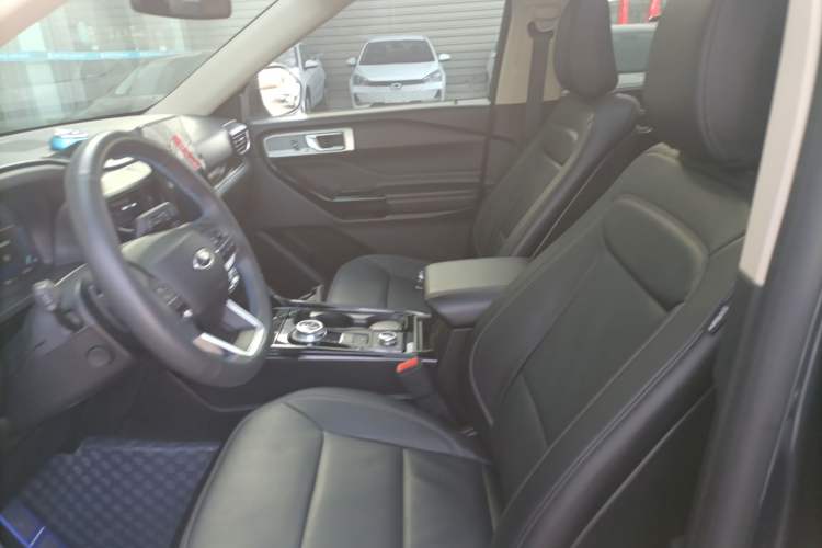 Used Ford Explorer 2020 EcoBoost 285 4x4 Titanium Edition 7-Seater