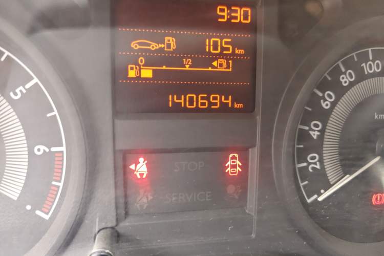 Used Peugeot 301 2014 1.6L Manual Comfort Edition
