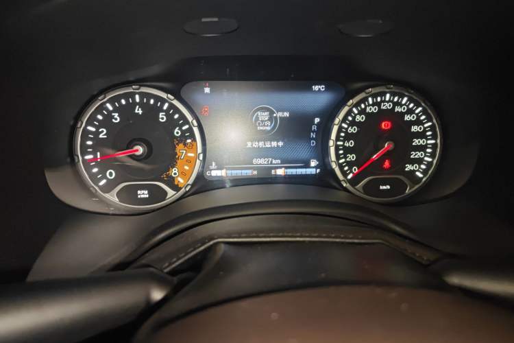 Used Jeep Renegade 2017 180T Automatic Smart Version
